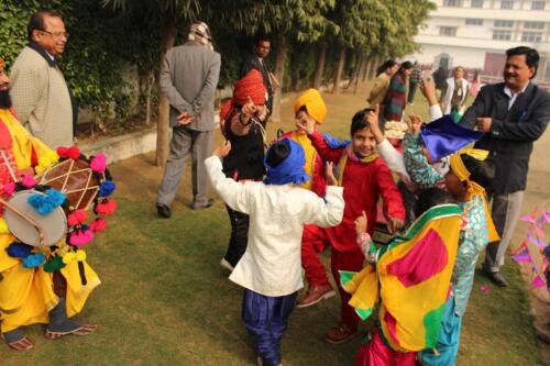 11 (1) (1) (1) (1) (1) (1) (1) (1)